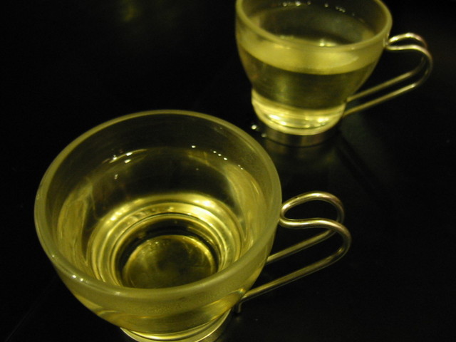 tea-for-two-1251934-640x480